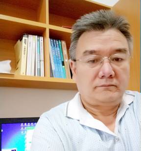 说明:C:\Documents and Settings\Administrator\桌面\771771威尼斯.Cm大全宣传手册所需材料\照片\高级职称\财务系刘云副教授.jpg